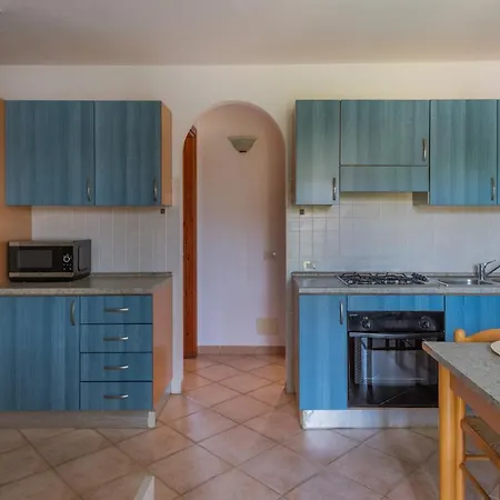 Simple Gem Of Le Dimore Di 2 Bedroom Trilo6 Sleeps 6 Persons Appartement Budoni
