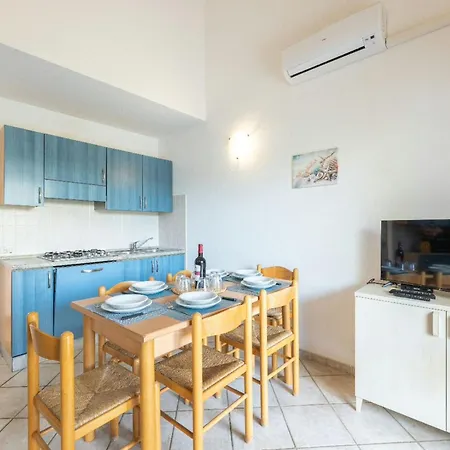 Simple Gem Of Le Dimore Di 2 Bedroom Trilo6 Sleeps 6 Persons Appartement *